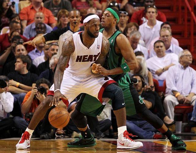 动了步行者 动了步行者